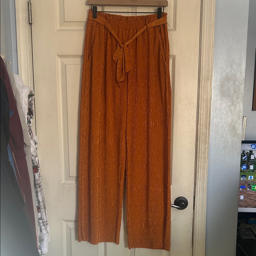 NWT Lularoe Dianne wide leg paper bag waist pant size small